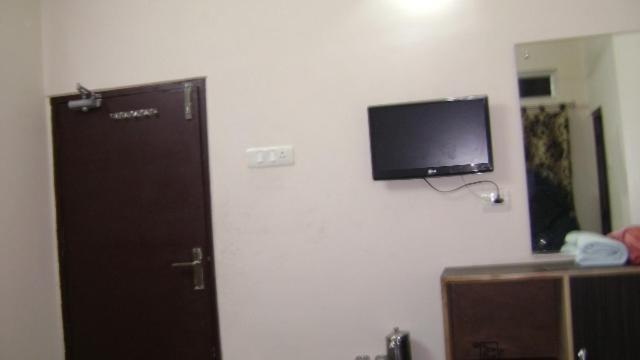 Hotel Deva Inn Varanasi Exterior photo